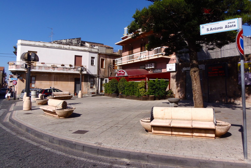 ''Piazza S. Antonio Abate'' - Camporotondo Etneo