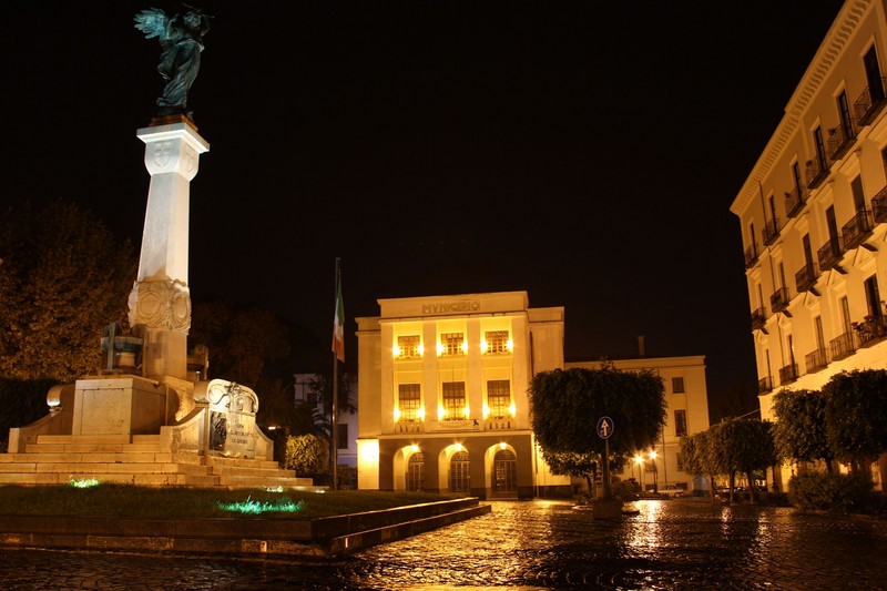 ''La notte non è fatta per dormire-P.za Abbro'' - Cava de' Tirreni