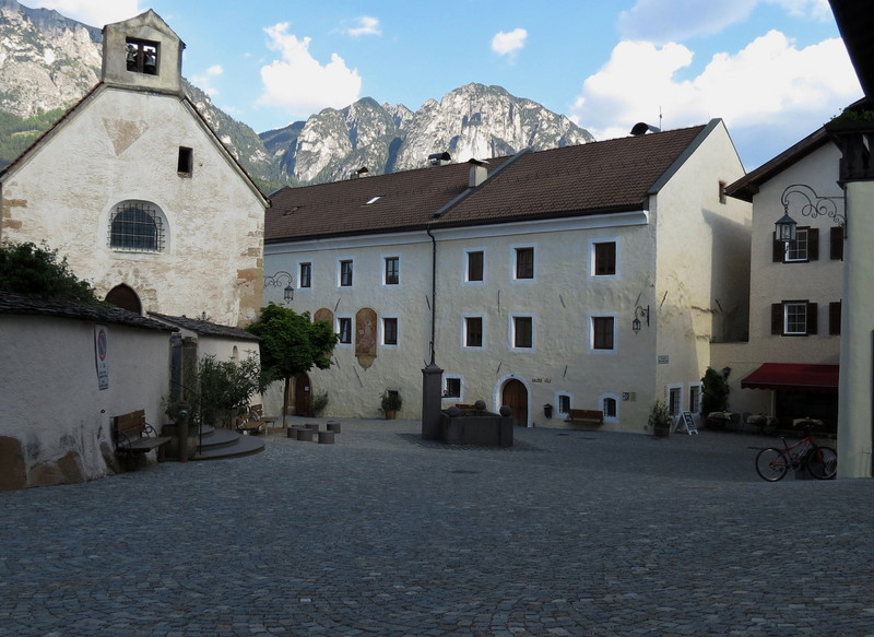 ''Piazza della Chiesa'' - Fiè allo Sciliar