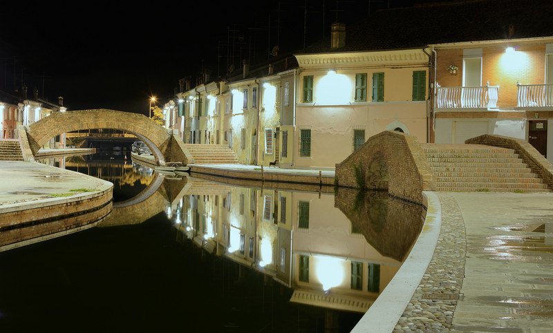 ''Svolta stretta a sinistra'' - Comacchio