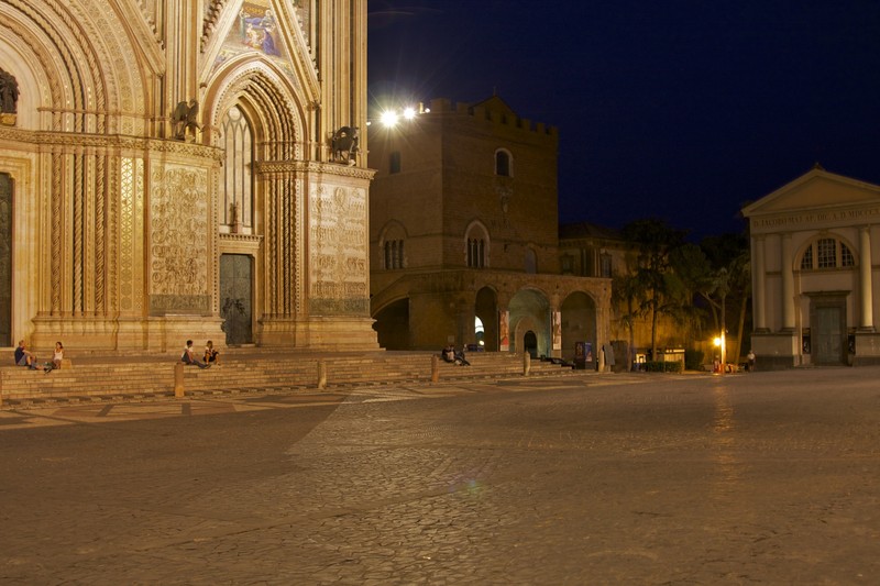 ''Godersi il fresco della sera'' - Orvieto