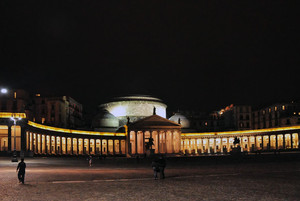 notturno in piazza del Plebiscito