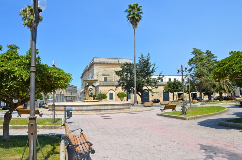 ''Piazza Antonio Tamborrino'' - Maglie