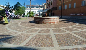 Piazza dei delfini