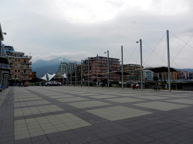 ''Piazza Marinai d’Italia'' - Borghetto Santo Spirito