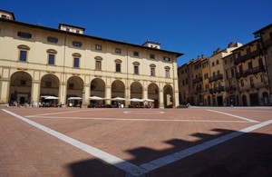 Arezzo – Piazza Grande (3)