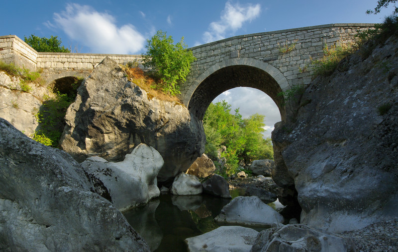 ''Il ponte antico di Bagnoli del Trigno'' - Bagnoli del Trigno