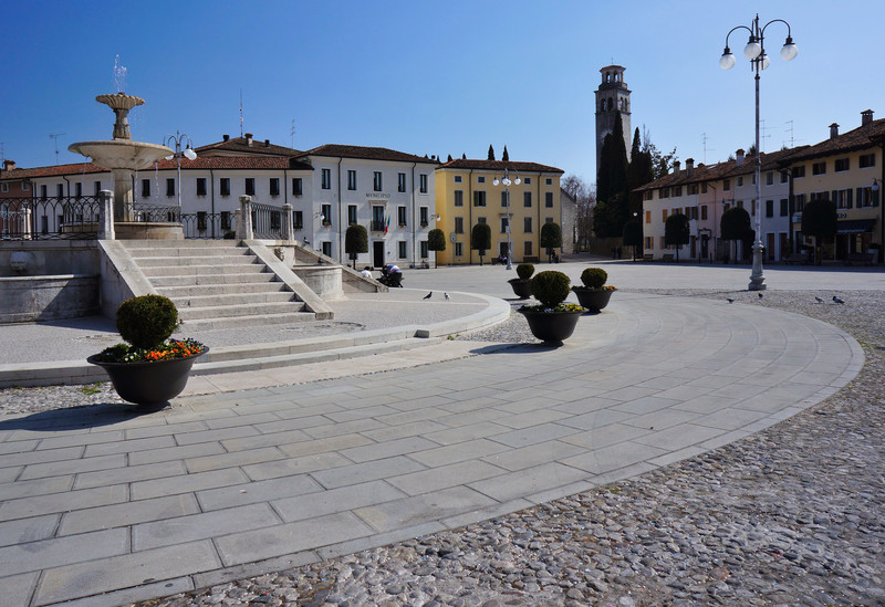 ''Maniago – Piazza Italia'' - Maniago