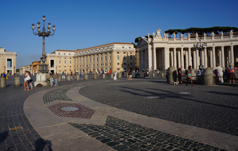 ''La Piazza'' - Roma