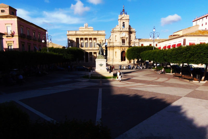 ''Piazza del Popolo'' - Vittoria