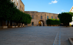 Piazza Carlo D’Aragona e Tagliavia