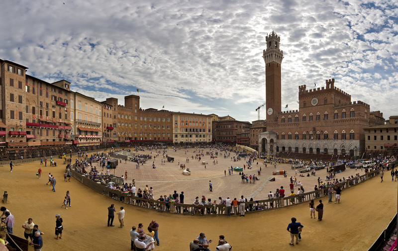 ''Attesa per il Palio'' - Siena