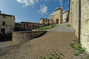 Piazza della colleggiata di S. Francesco