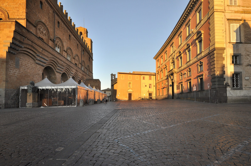 ''eccomi in Piazza del Popolo al tramonto'' - Orvieto