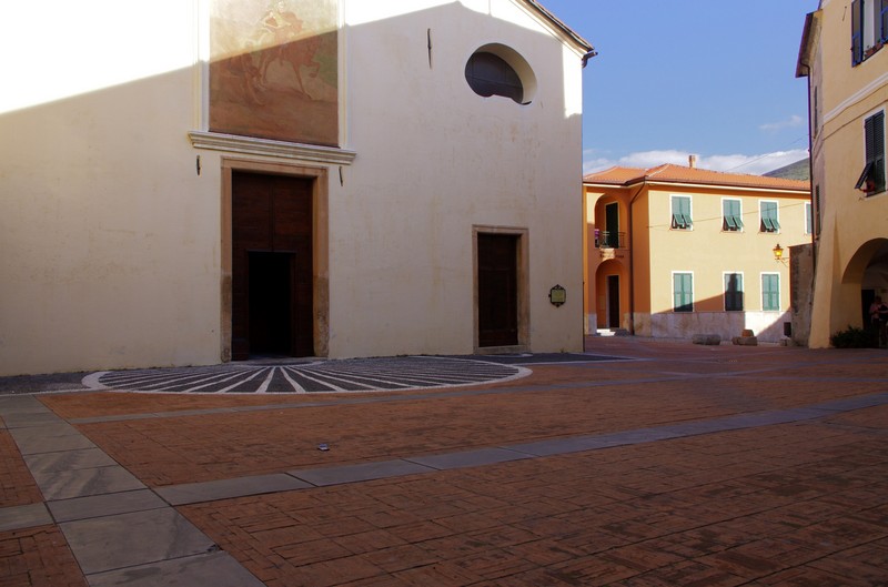''Piazza San Martino 2…..'' - Toirano