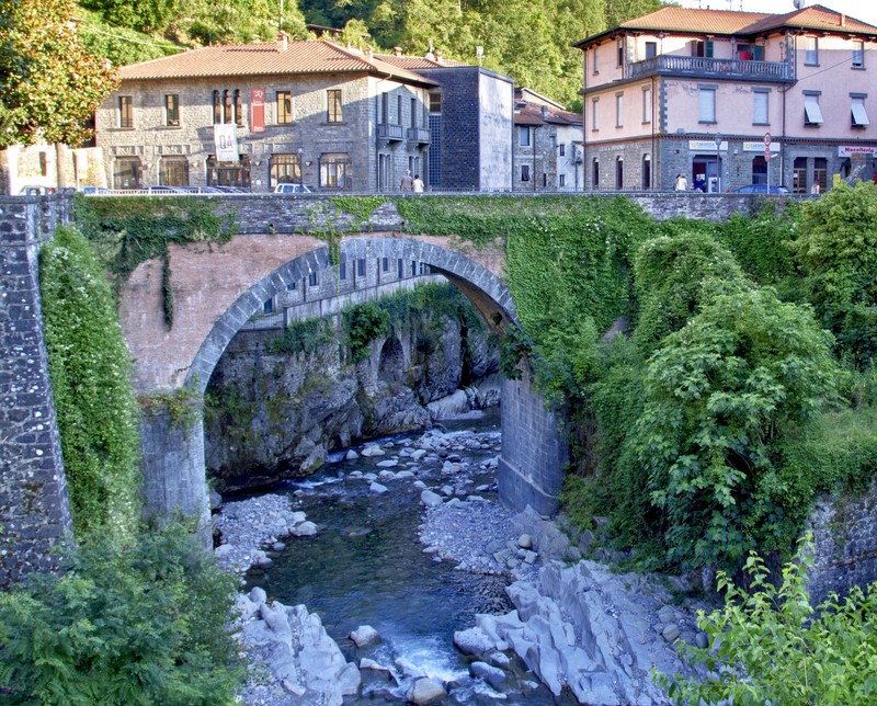 ''Riquadro'' - Bagnone