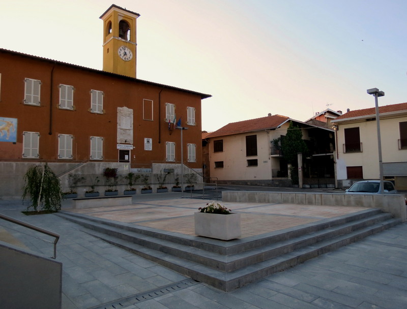 ''Ai Martiri della Libertà'' - Pombia