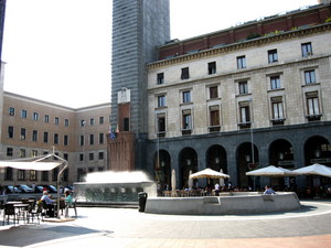 Varese piazza Monte Grappa