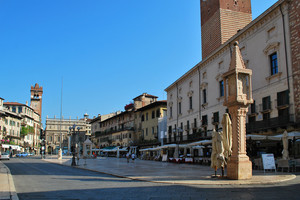 piazza Erbe…libera!