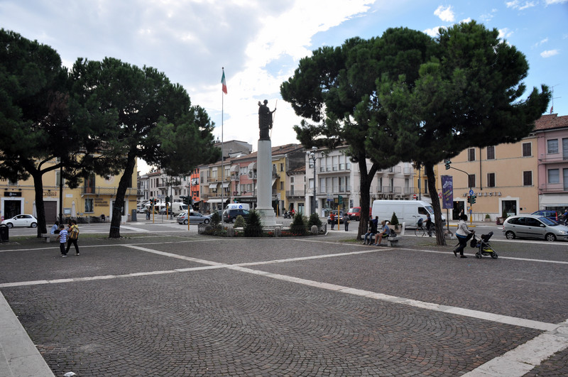 ''Piazza Giovanni XXIII'' - Villafranca di Verona