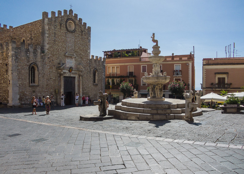''Piazza Duomo'' - Taormina