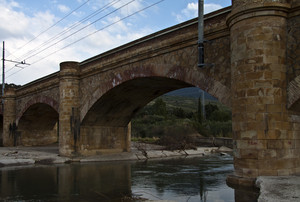 Ponte ferroviario.