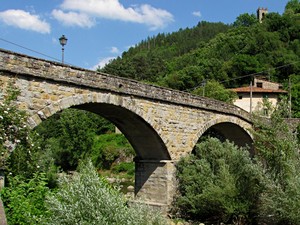 Ponte sul torrente Solano