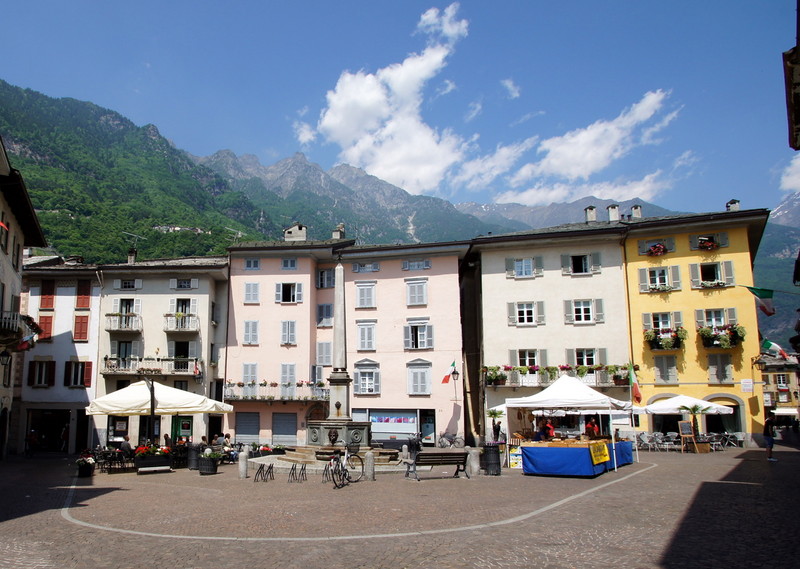 ''Pz. Pestalozzi'' - Chiavenna