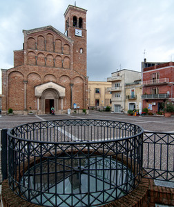 Pozzo in piazza
