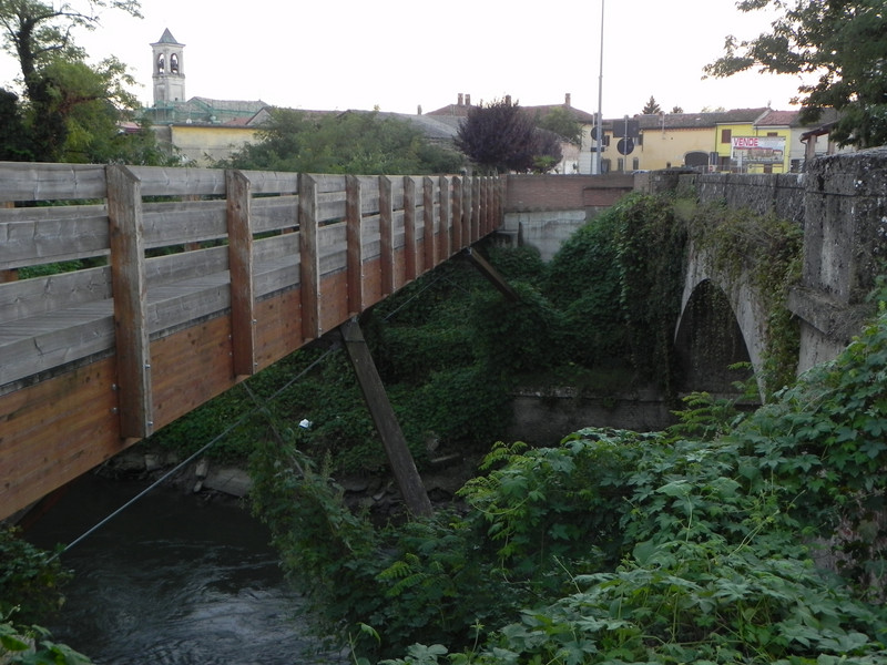 ''ponti pedonale carraio sul lambro'' - Marzano