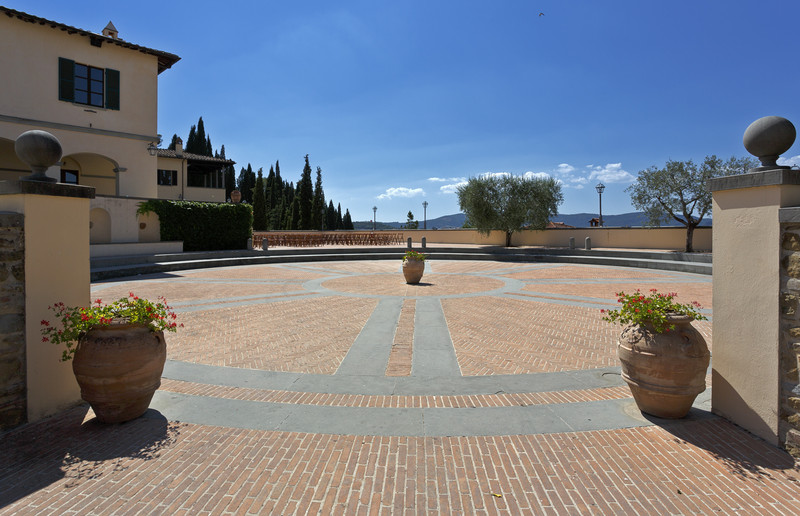 ''Che bella piazzetta!'' - Corciano