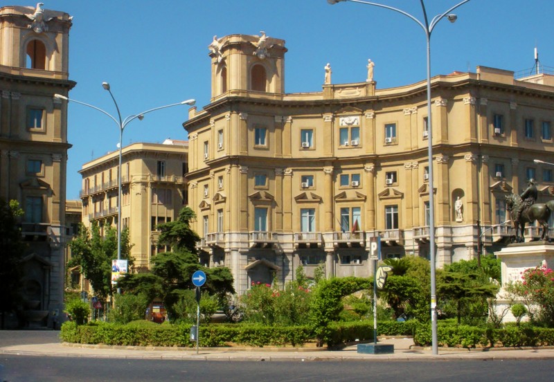 ''Piazza Giulio Cesare'' - Palermo