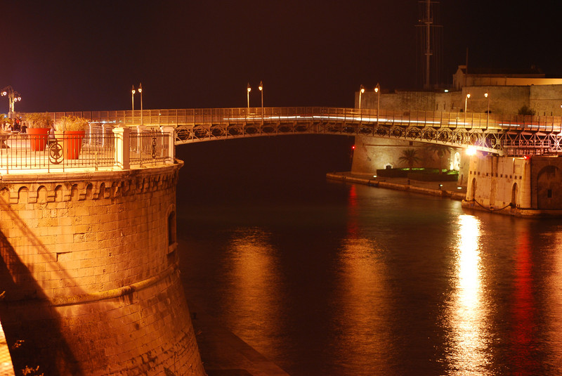 ''Ponte Girevole'' - Taranto