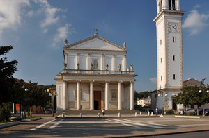Piazza Chiesa