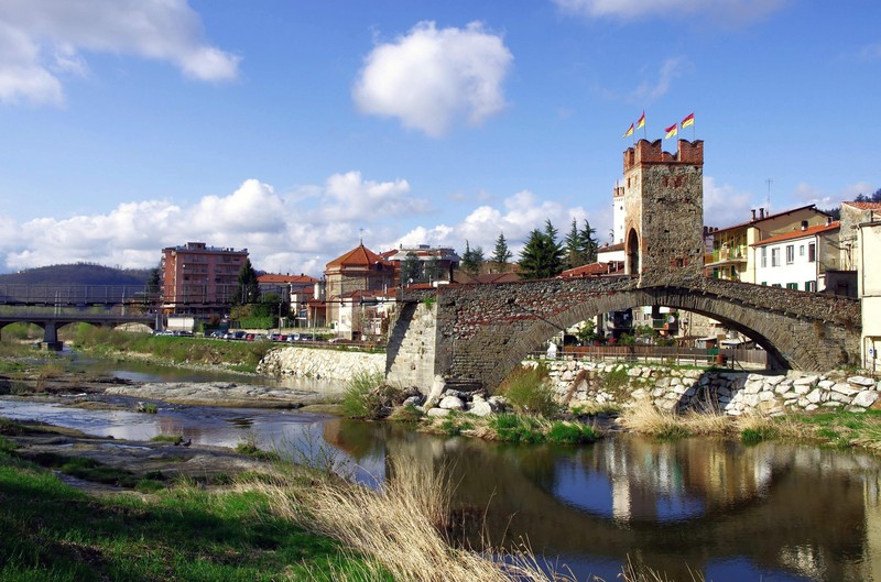 ''il pontevecchio……'' - Millesimo