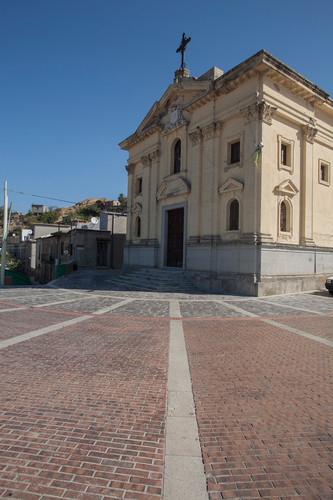 136986-533x800 136986-533x800