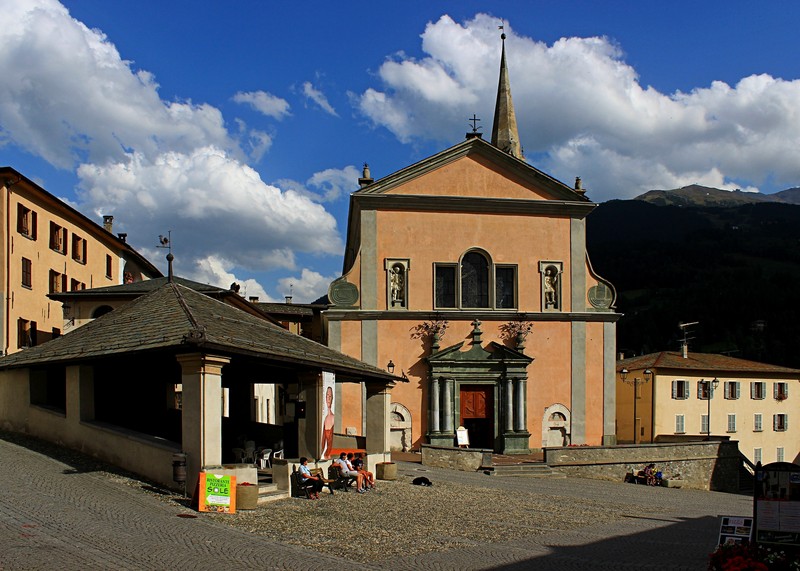 ''La “Piazza” di Bormio'' - Bormio