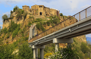 Passerella per Civita