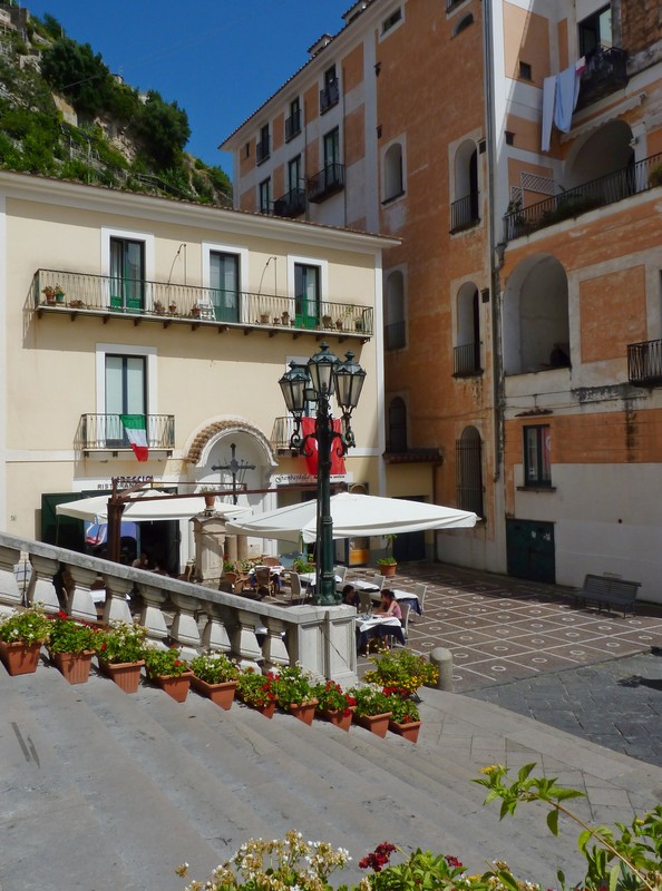 ''Angoletto tranquillo'' - Minori