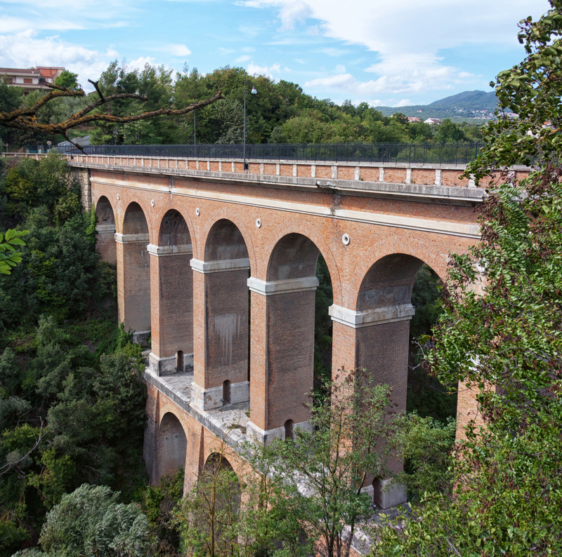 ''The red bridge…'' - Isernia
