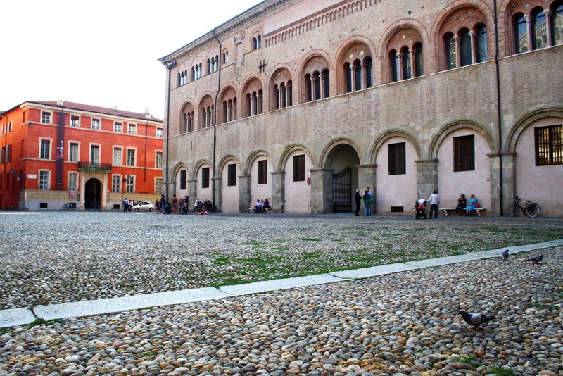 ''Colombi in piazza'' - Parma