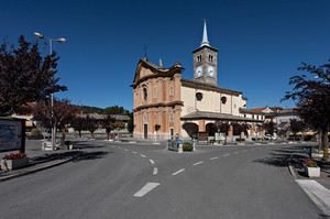 Paesana Piazza Vittorio Veneto