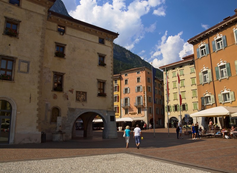 ''In piazza a Riva'' - Riva del Garda