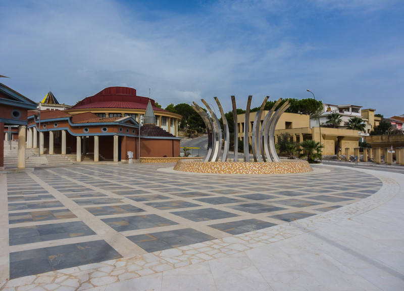 ''Architettura moderna'' - Poggioreale