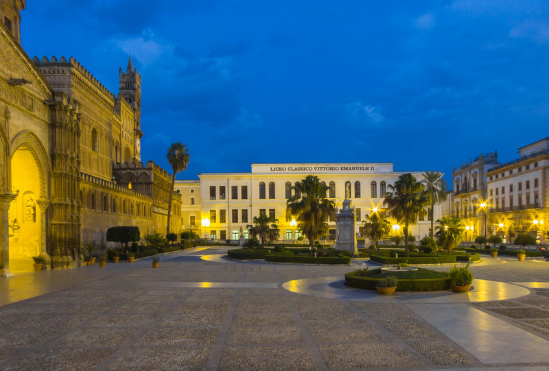 ''Piazza della Cattedrale'' - Palermo