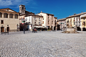 Piazza 7 Aprile