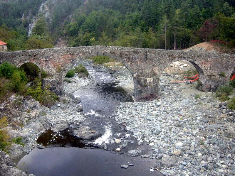 ''Ponte romanico'' - Tiglieto
