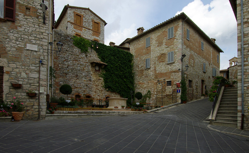 ''Pietre in piazza'' - Corciano