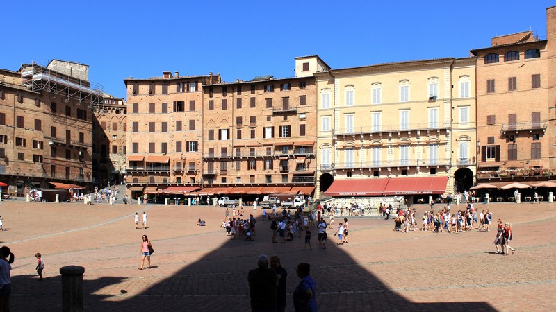 ''L’ombra della Torre del Mangia su Piazza del Campo'' - Siena