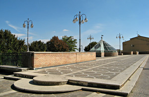 Piazza dell’emigrante